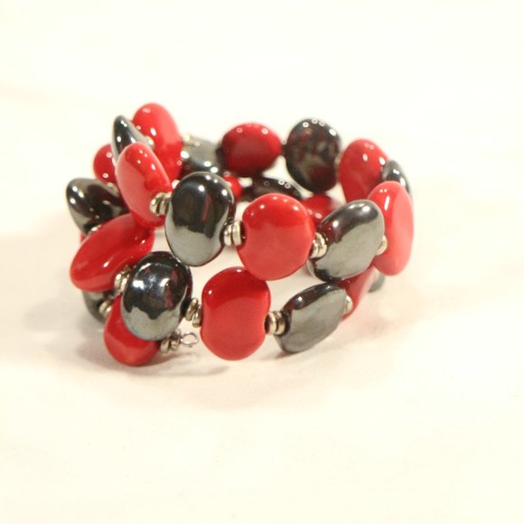 KAZURI BEADS Handmade Red/Silver Wraparound Spring Bracelet OS - Picture 3 of 4